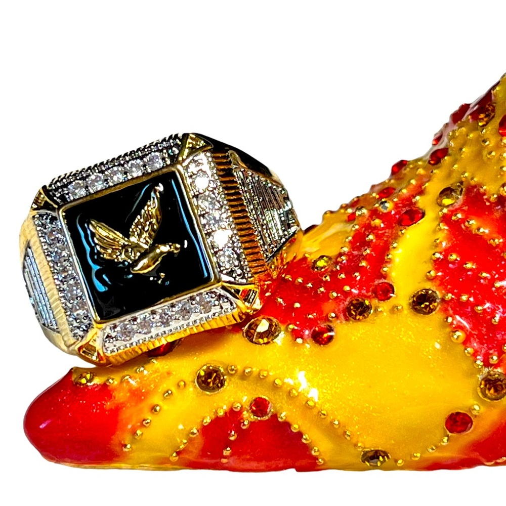 🖤💍Mens two tone/rhinestone eagle ring new never worn